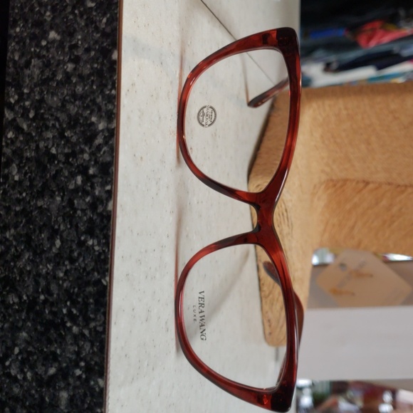 Vera Wang Frames - Picture 1 of 3
